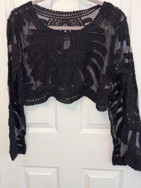 Women's Black Cropped Lace Overlay Top NEW in Package